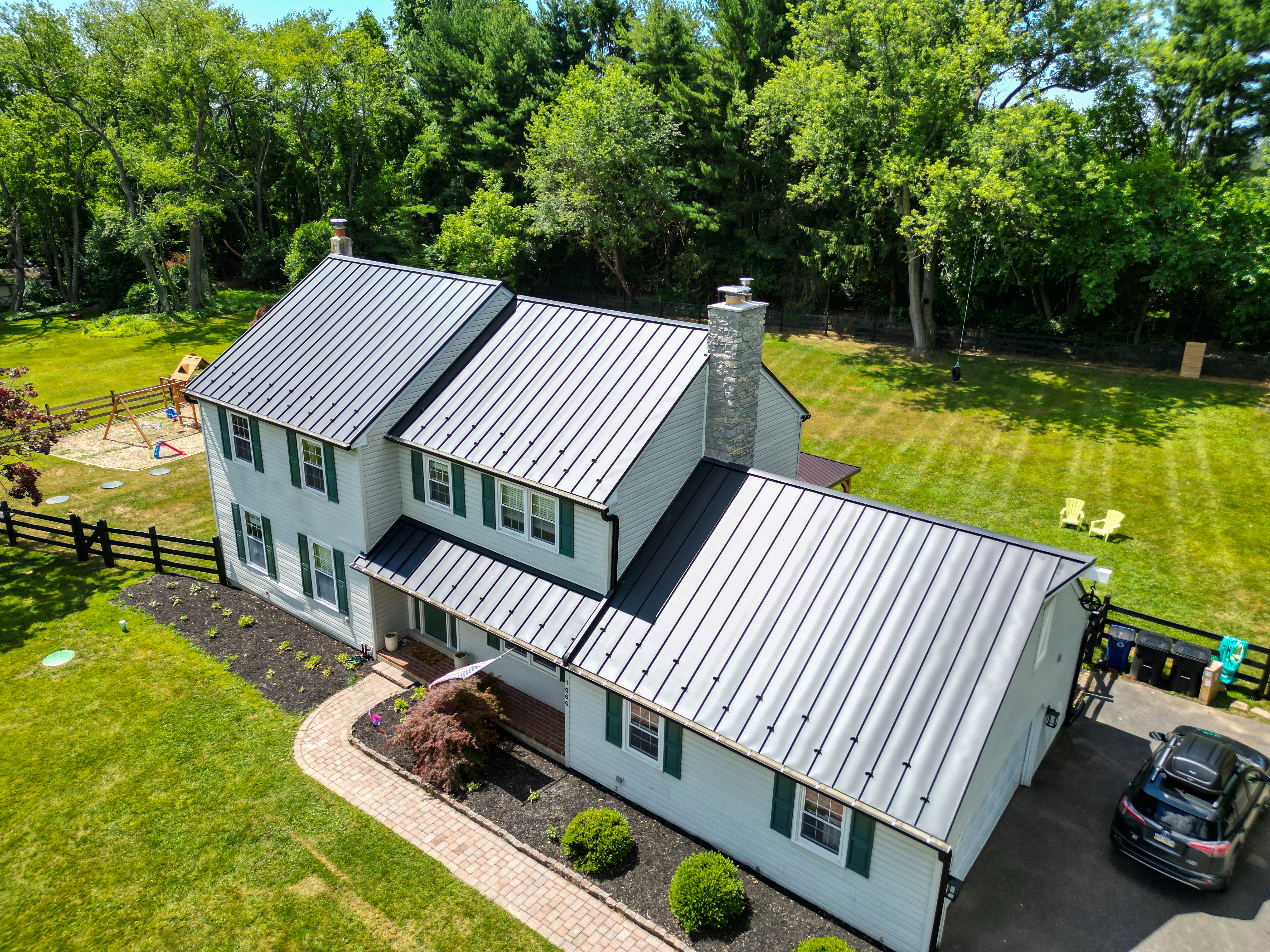 Roofing, standing seam roofing contractors